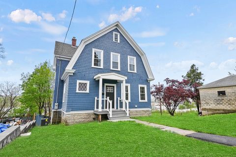 30 Boardman St Worcester MA 01606