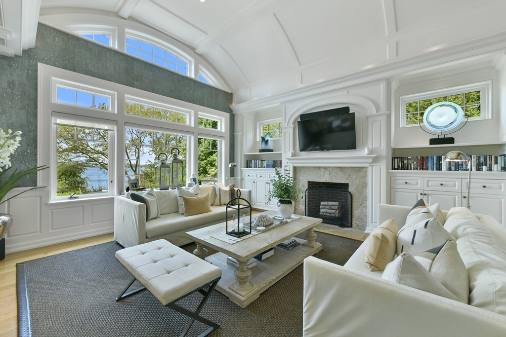 5 Bare Cove Ln, Hingham, MA Photo #12