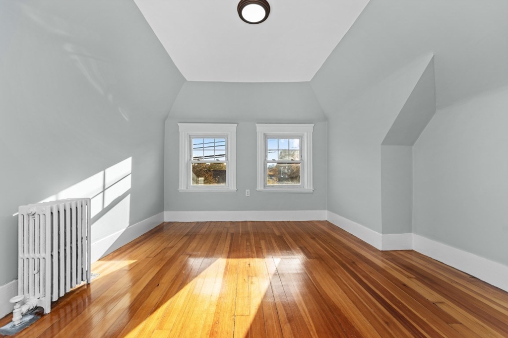 Revere, Massachusetts 02151, United States, 3 Bedrooms Bedrooms, ,1 BathroomBathrooms,Residential,Active,244885