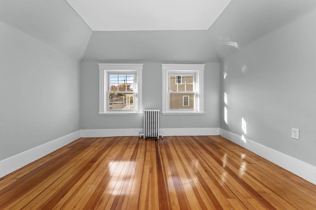 Revere, Massachusetts 02151, United States, 3 Bedrooms Bedrooms, ,1 BathroomBathrooms,Residential,Active,244885