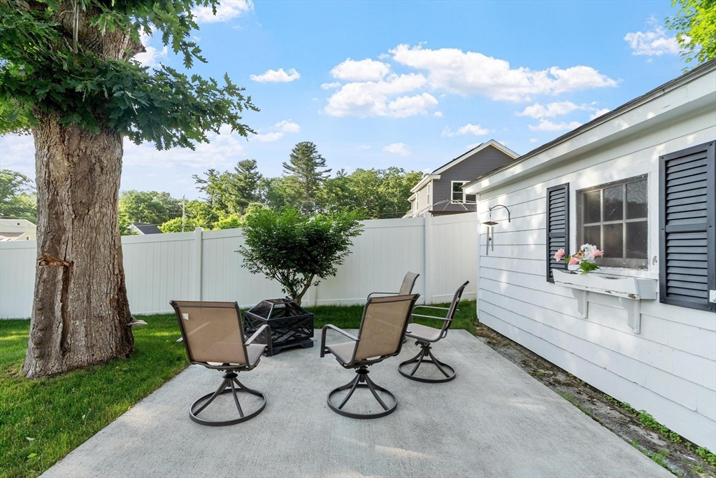 17 Tedesco Rd