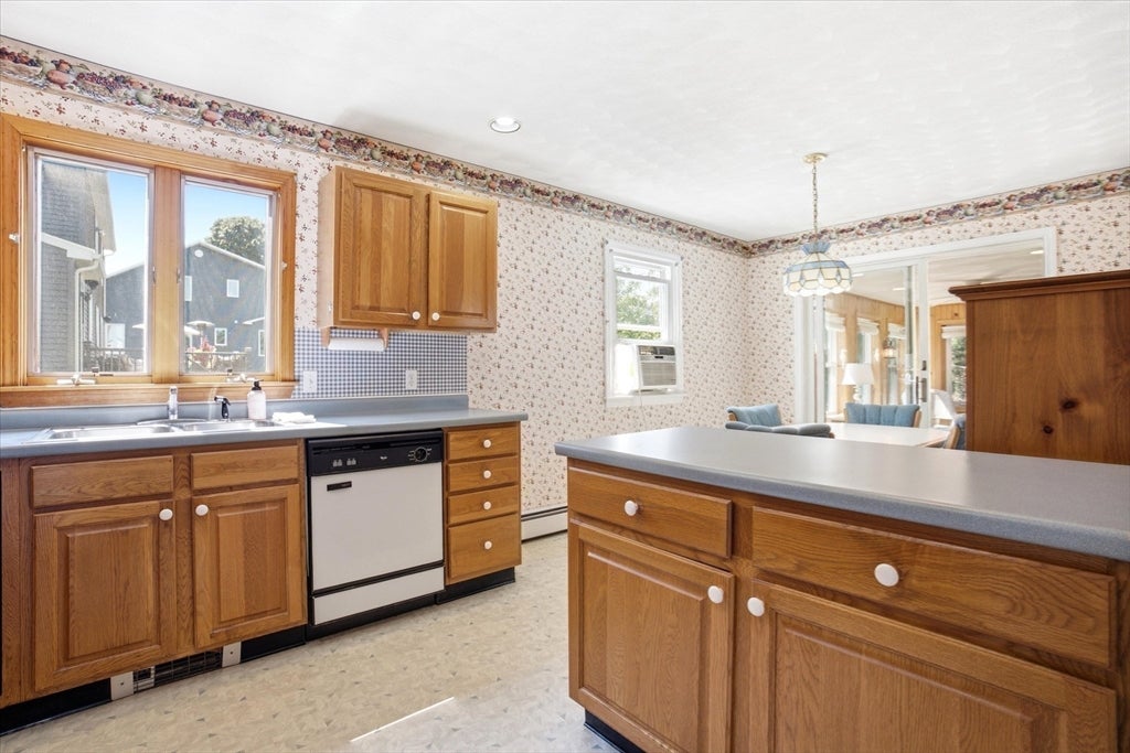 12 Northfield RD, Peabody, MA, 12 Northfield RD, Peabody, MA Photo #15