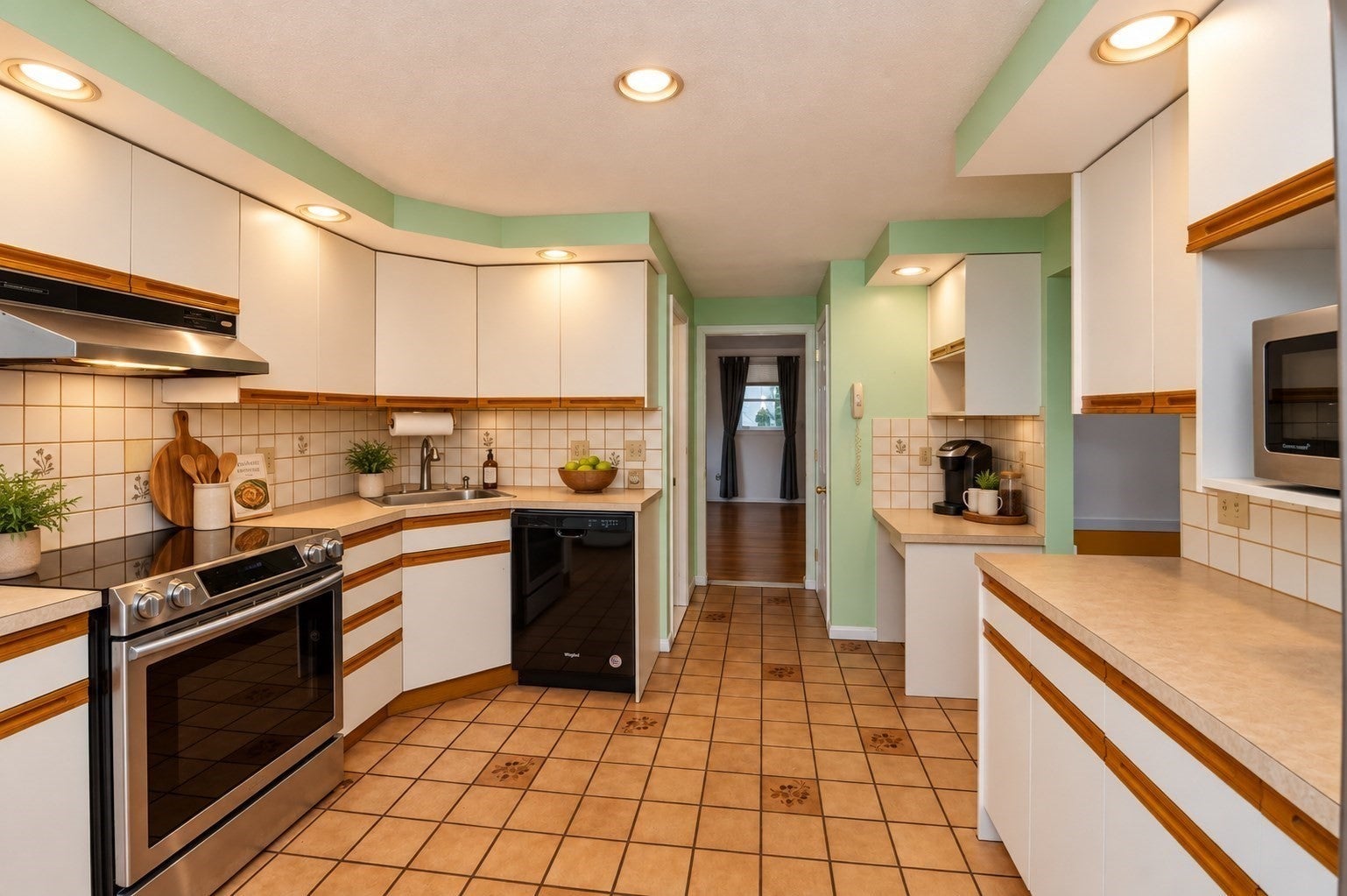 14 Cunningham Dr, Framingham, MA, 14 Cunningham Dr, Framingham, MA Photo #10
