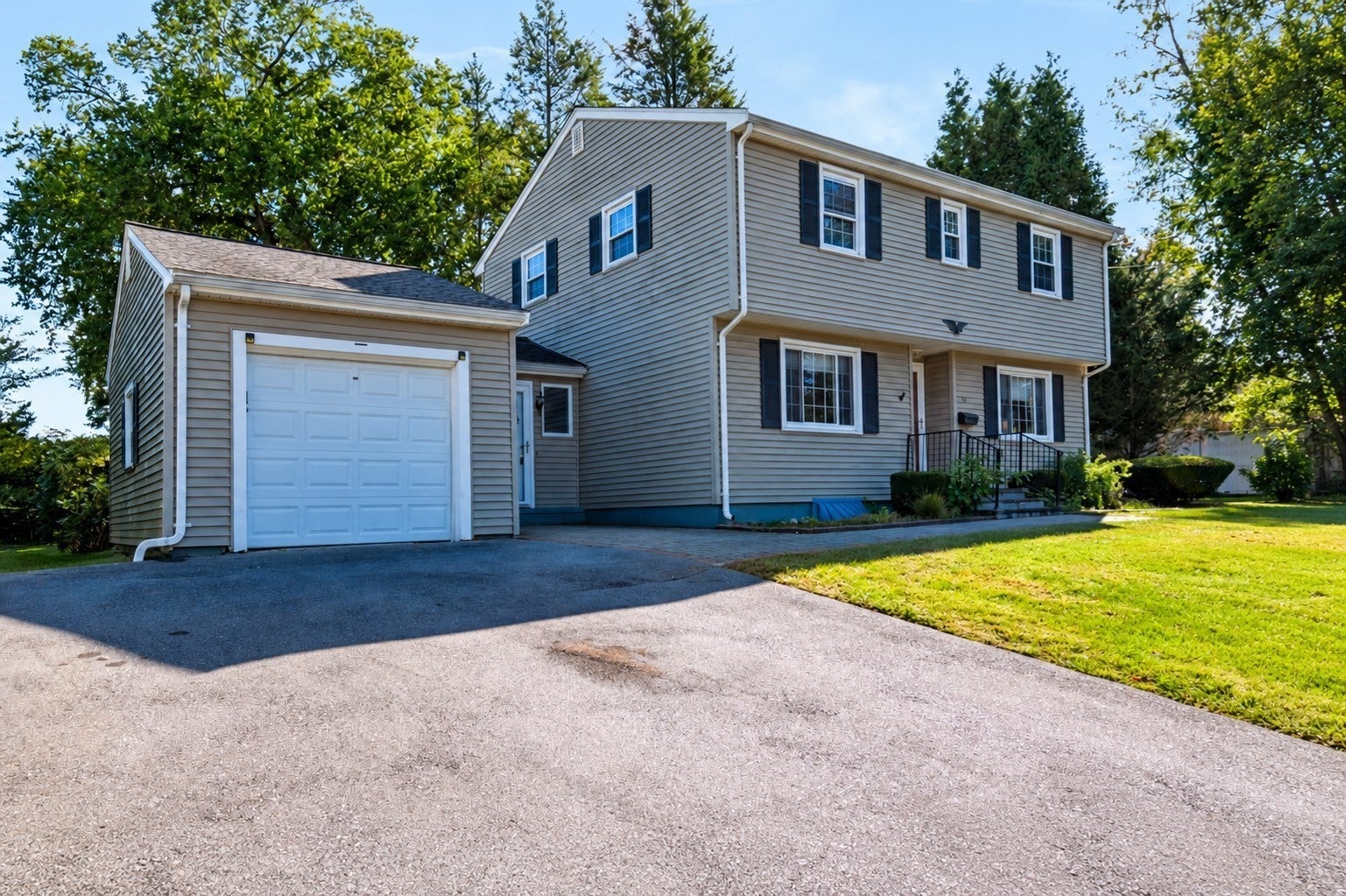 14 Cunningham Dr, Framingham, MA, 14 Cunningham Dr, Framingham, MA Photo #2