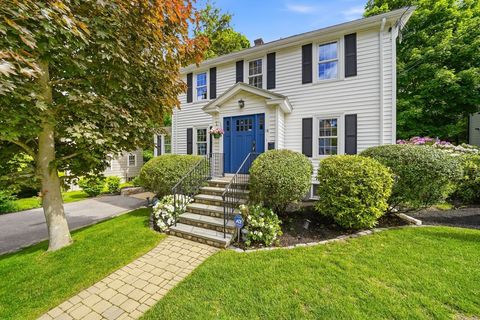 Photo of 18 Grayson Rd, Winchester, MA 01890 (MLS # 73526595)
