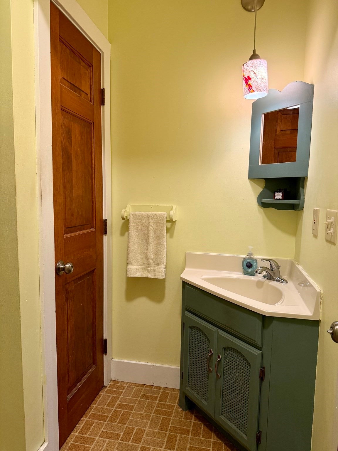 353 S Shelburne Rd, Shelburne, MA, 353 S Shelburne Rd, Shelburne, MA Photo #26