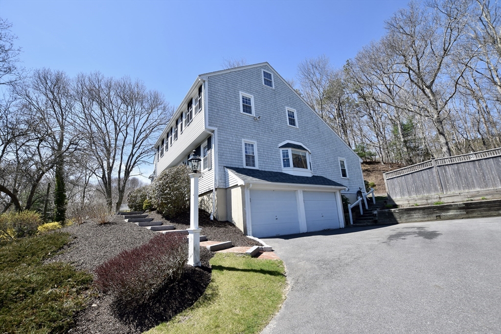 9 Hill Dale Rd