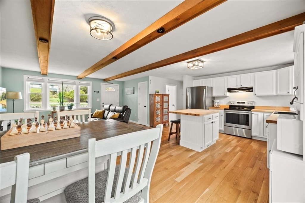 120 County St, Lakeville, MA, 120 County St, Lakeville, MA Photo #9