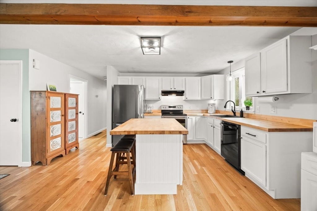 120 County St, Lakeville, MA, 120 County St, Lakeville, MA Photo #10
