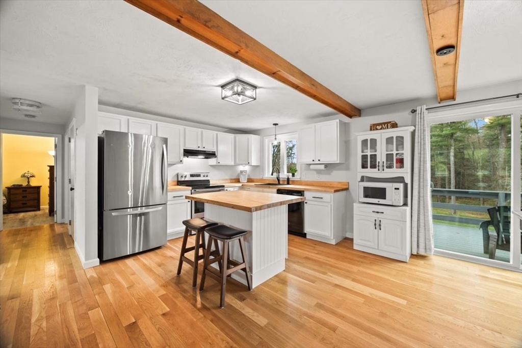 120 County St, Lakeville, MA, 120 County St, Lakeville, MA Photo #11