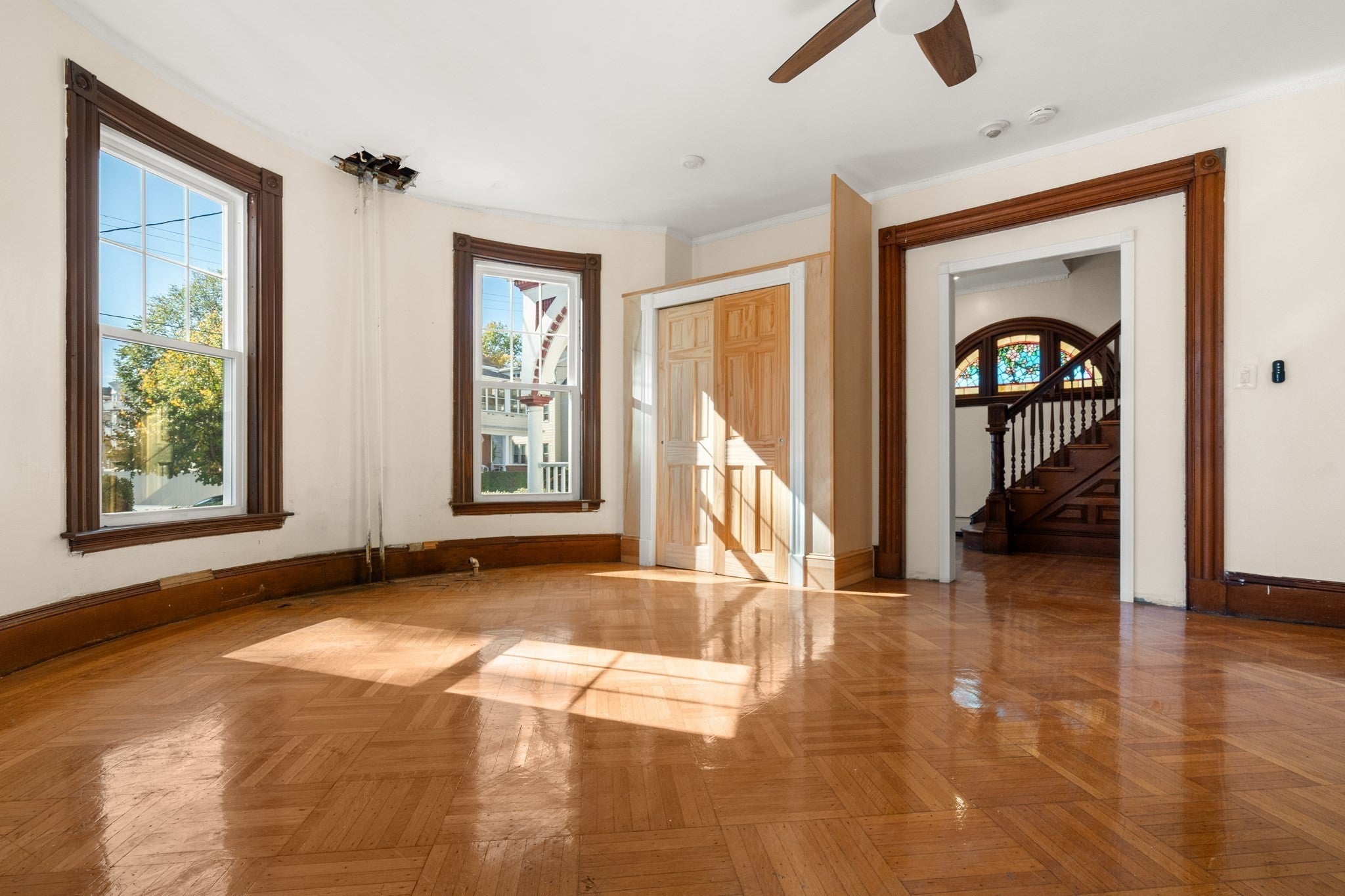 26 Lawrence Ave, Boston, MA Photo #6