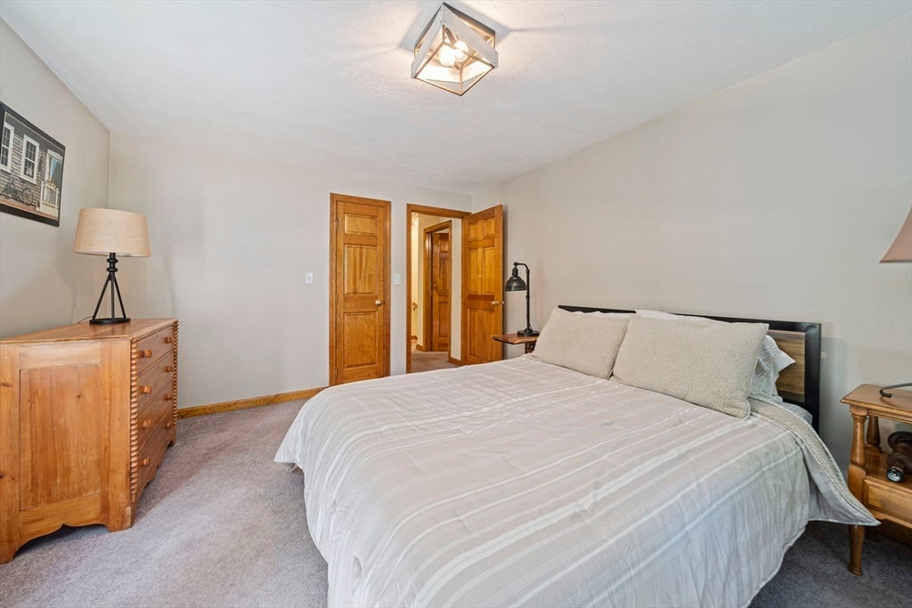 66 Cottage Ln, Weymouth, MA Photo #16