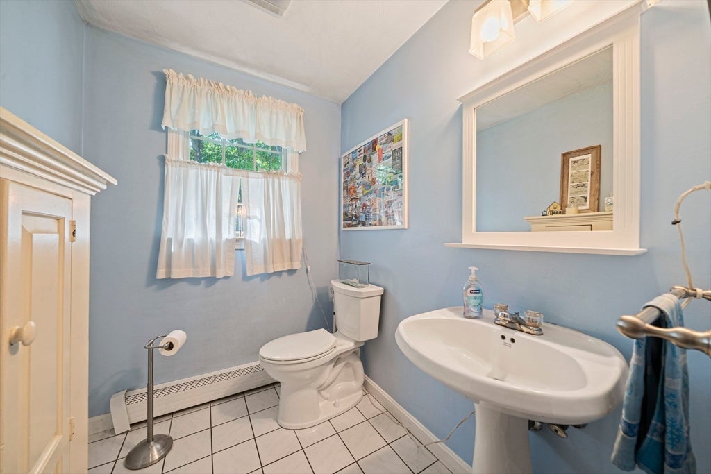 66 Cottage Ln, Weymouth, MA Photo #12