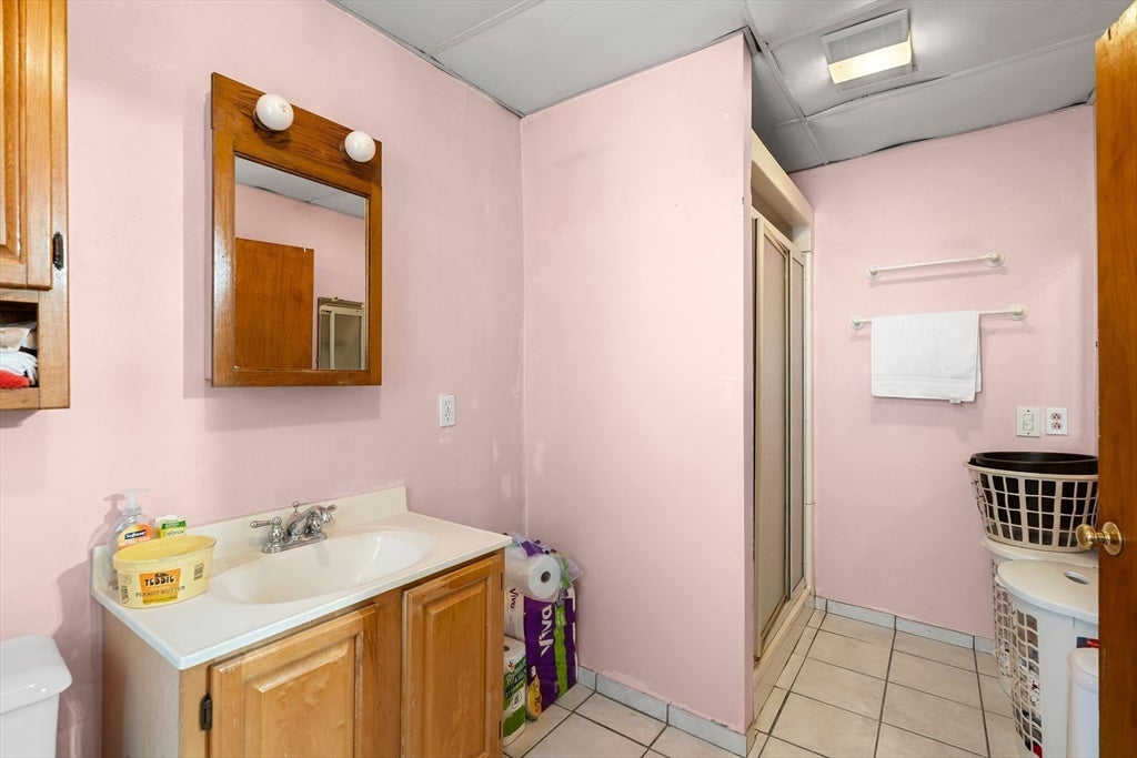 192 Lexington St, Boston, MA Photo #25