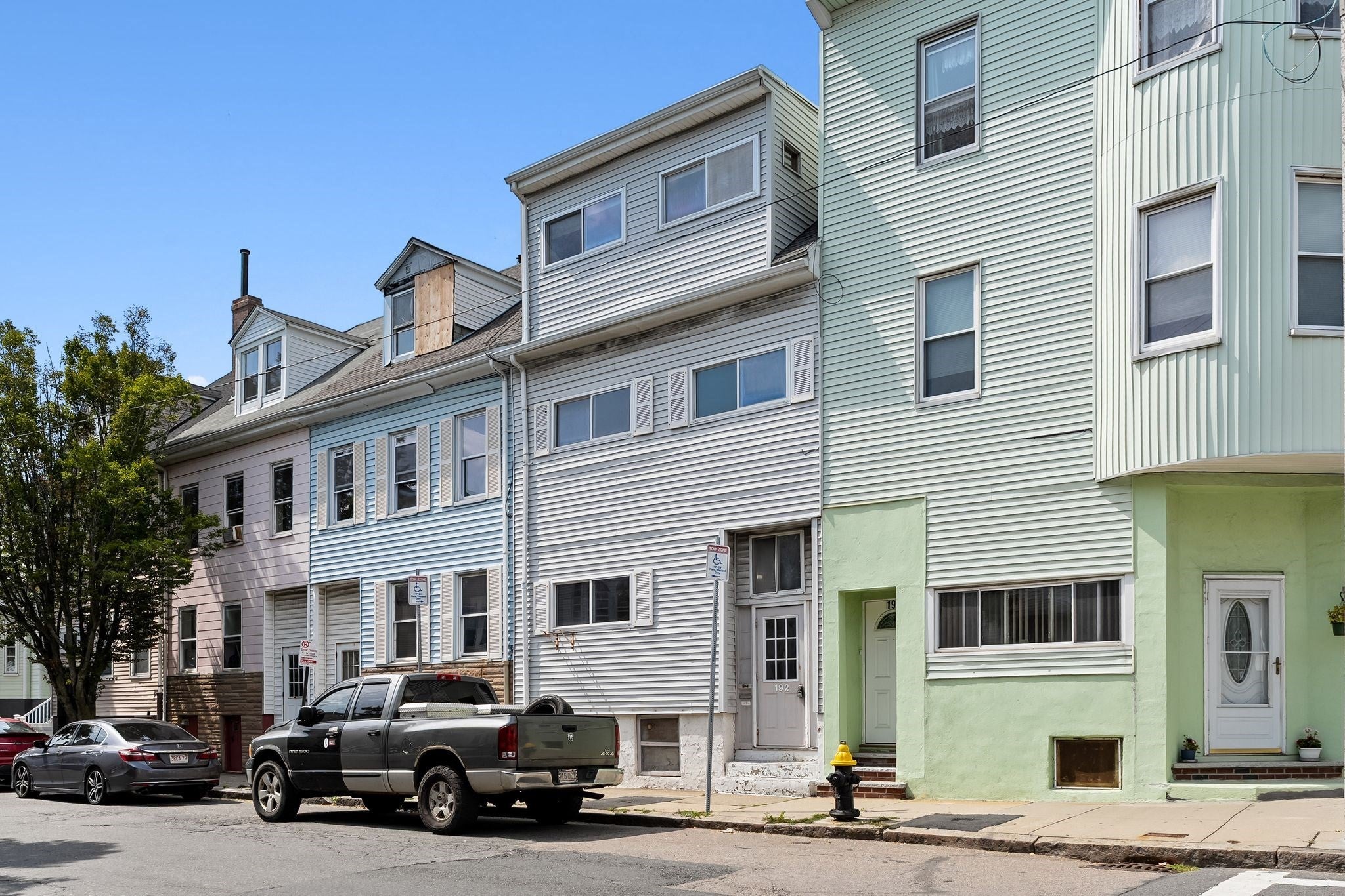 192 Lexington St, Boston, MA, 192 Lexington St, Boston, MA Photo #1