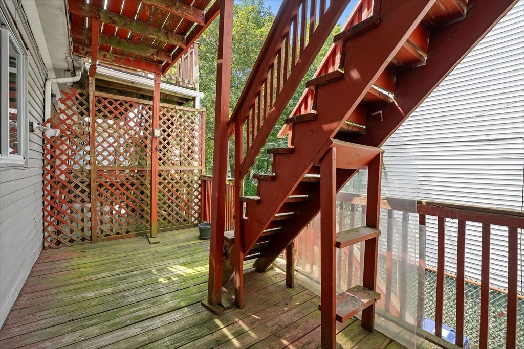 192 Lexington St, Boston, MA Photo #37
