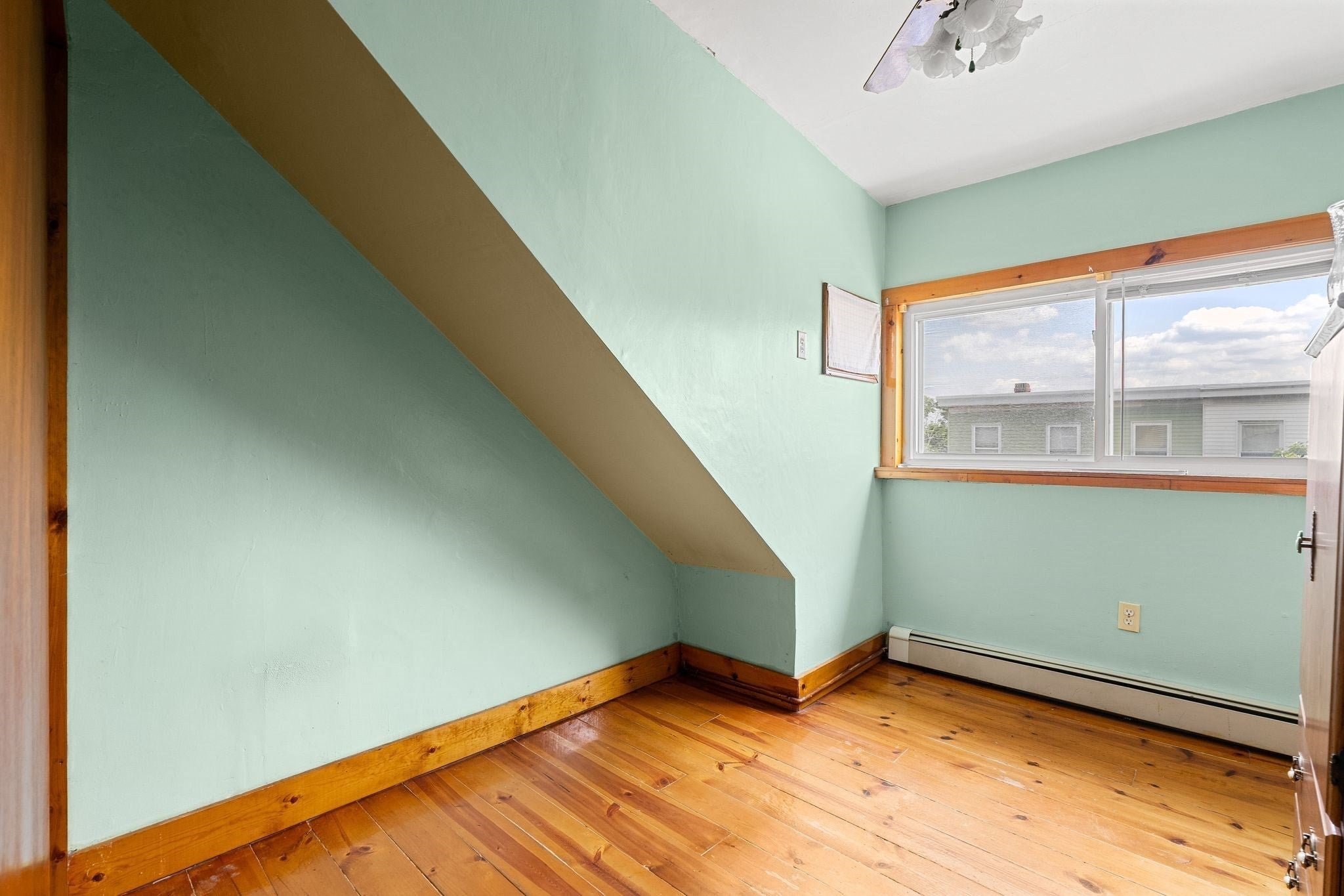 192 Lexington St, Boston, MA, 192 Lexington St, Boston, MA Photo #32