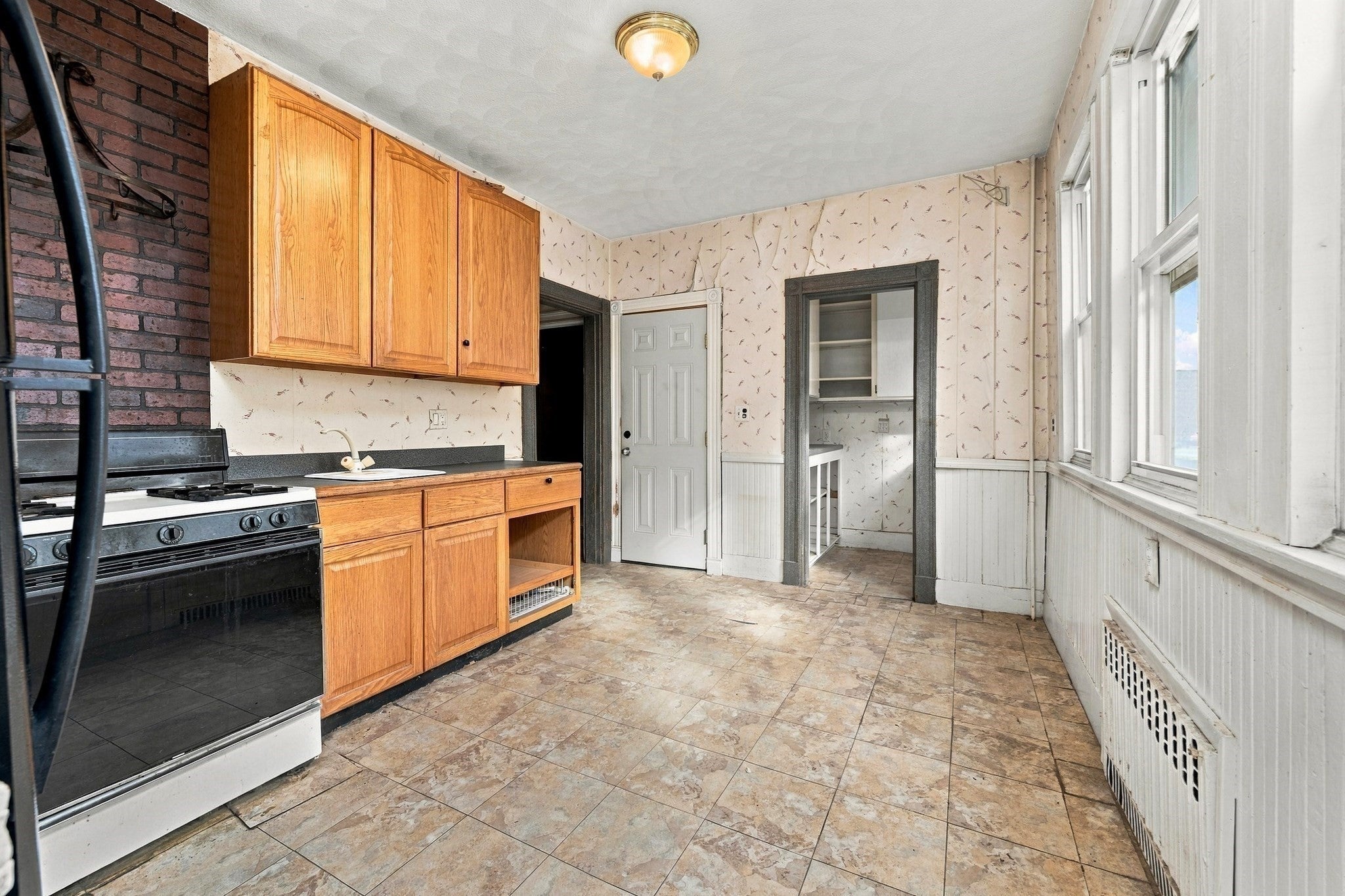 52 Watts St, Chelsea, MA, 52 Watts St, Chelsea, MA Photo #7