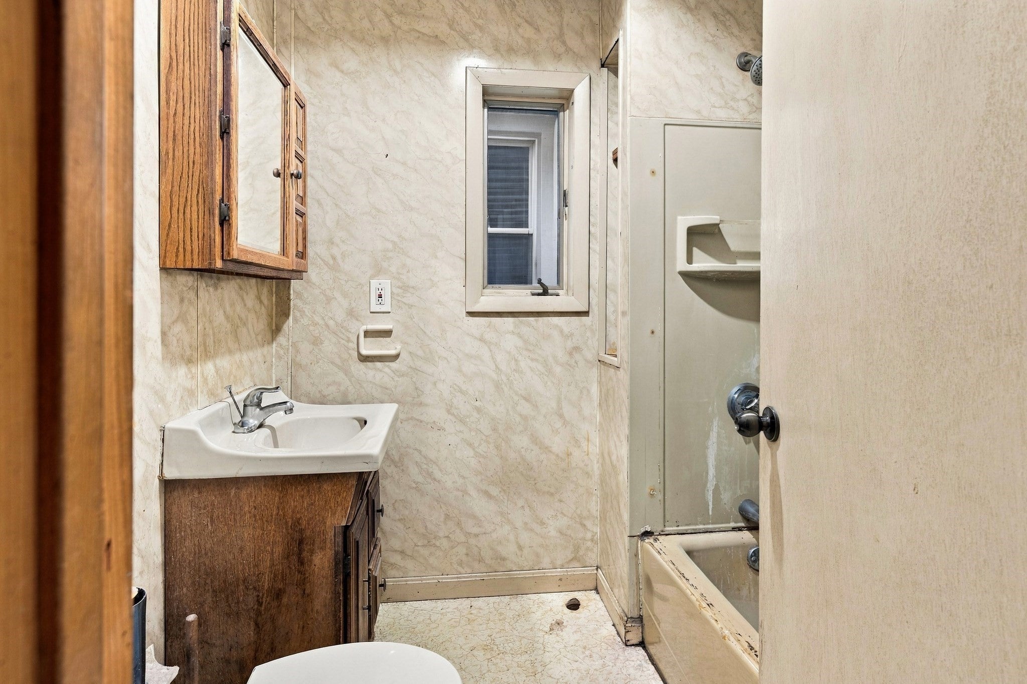 52 Watts St, Chelsea, MA, 52 Watts St, Chelsea, MA Photo #15