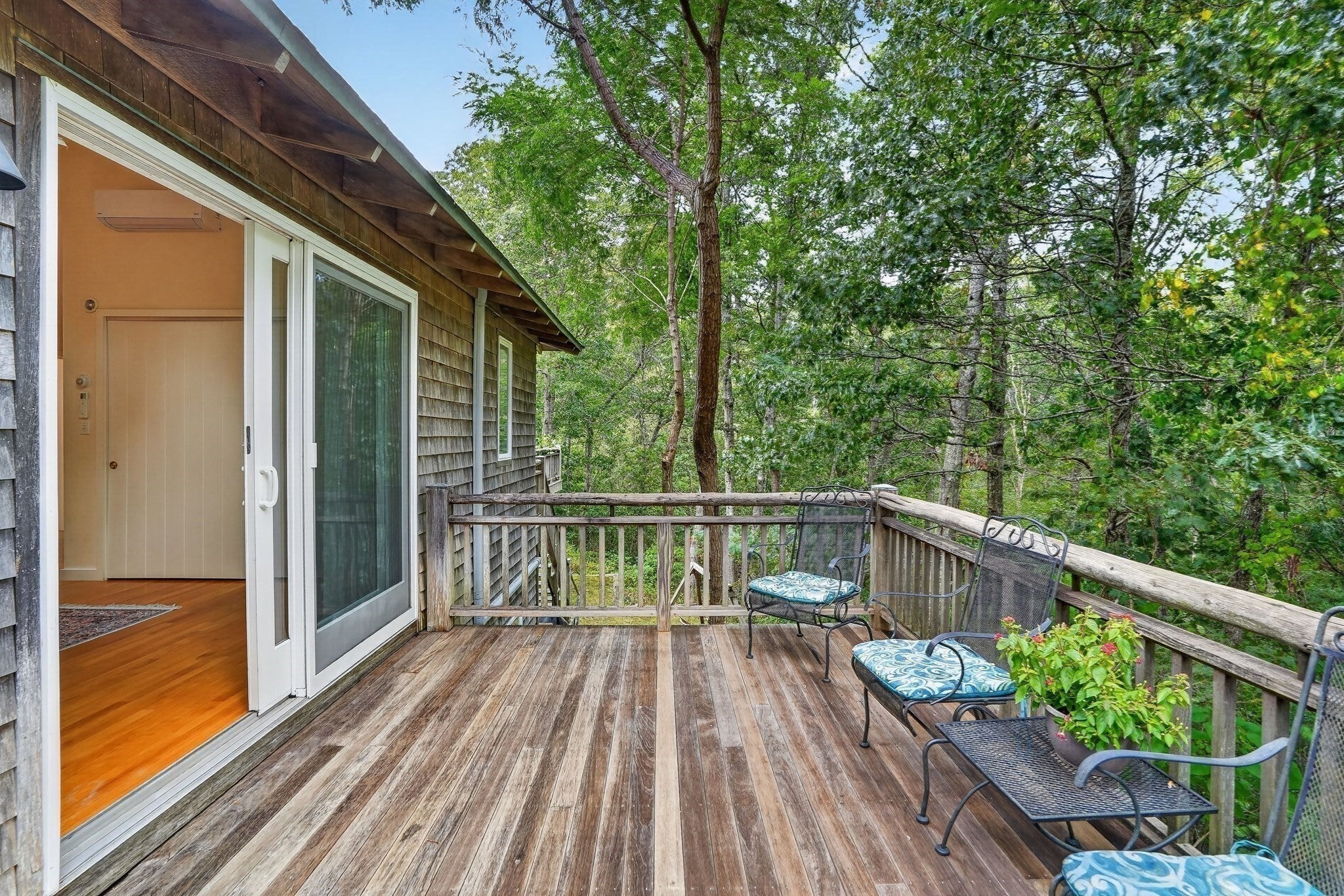 18 Sylvan Avenue, Tisbury, MA Photo #10
