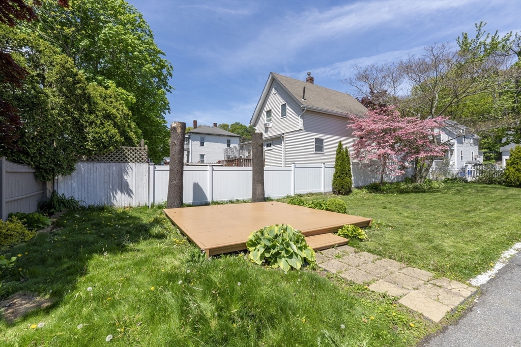 29 Bowman St