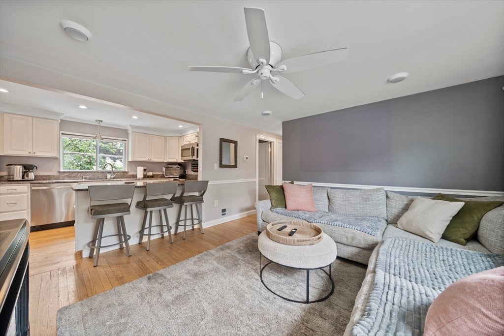 78 Doris Dr, Abington, MA, 78 Doris Dr, Abington, MA Photo #9