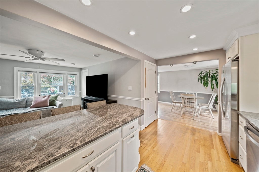 78 Doris Dr, Abington, MA, 78 Doris Dr, Abington, MA Photo #4