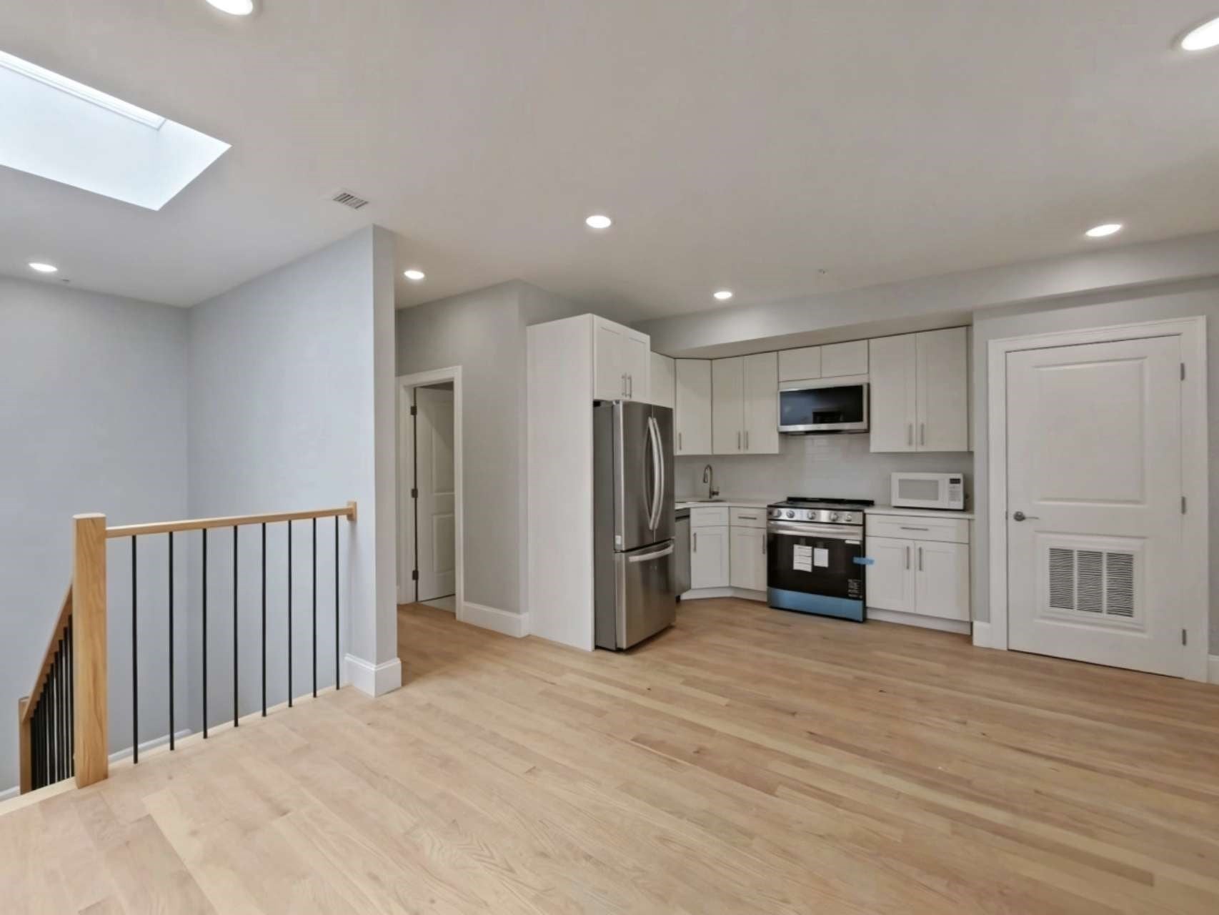 84 Chelsea St #3, Boston, MA Photo #4