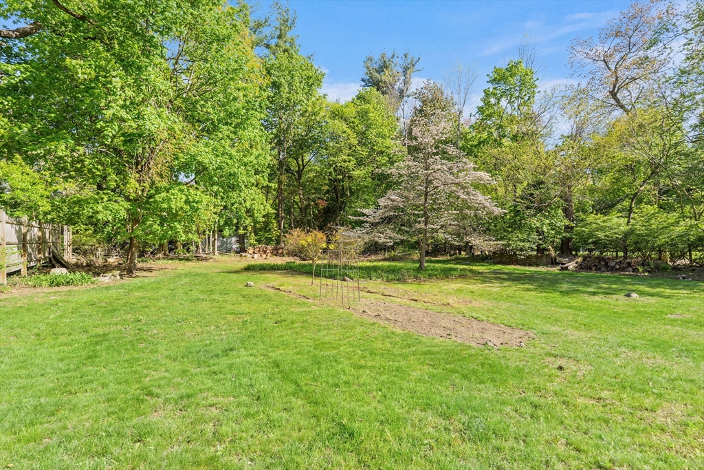 112 Page Rd, Bedford, MA Photo #25