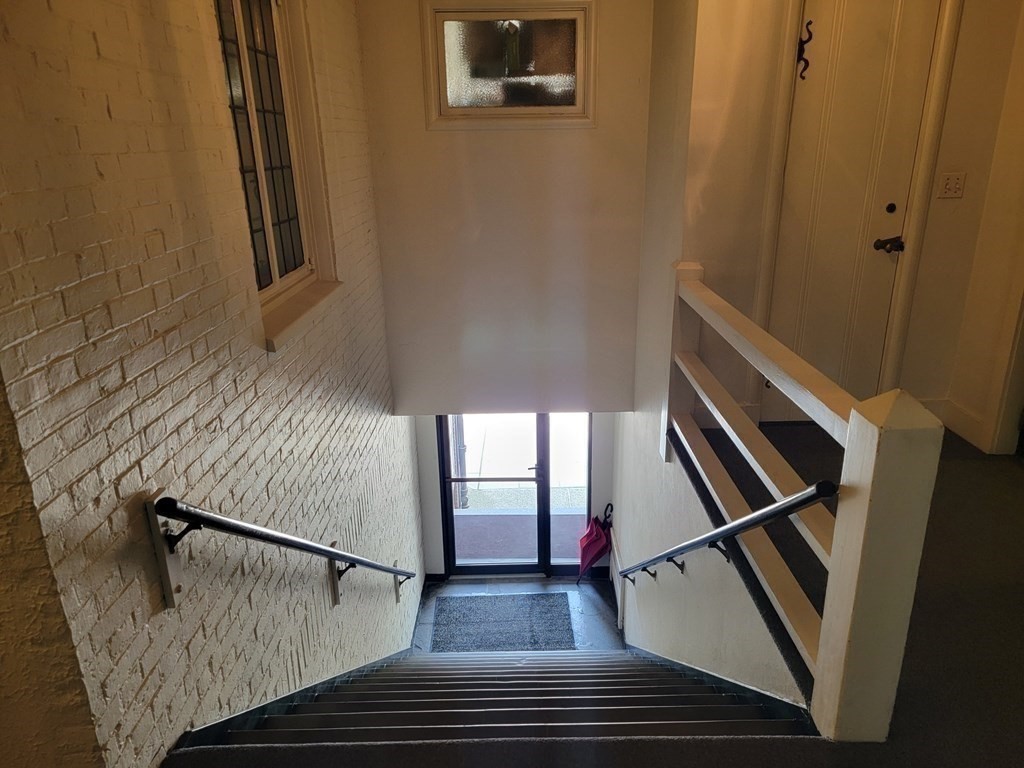 Belmont, Massachusetts 02478, United States, 1 Bedroom Bedrooms, ,1 BathroomBathrooms,Residential,Active,109733