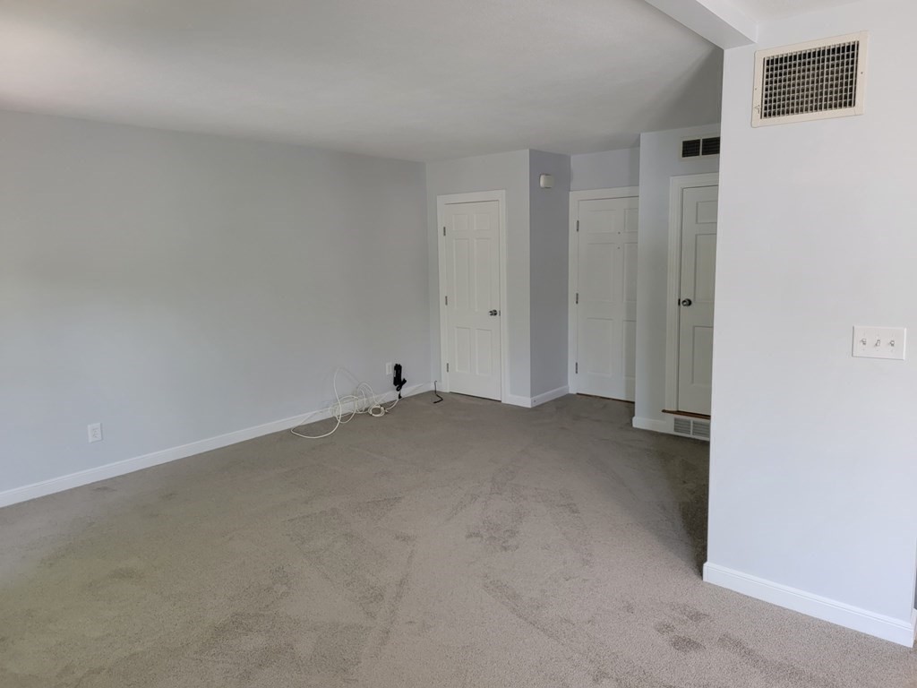 Belmont, Massachusetts 02478, United States, 1 Bedroom Bedrooms, ,1 BathroomBathrooms,Residential,Active,109733