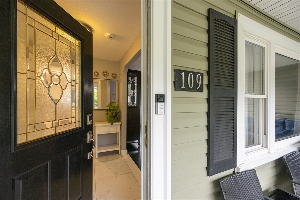109 Circle Dr.