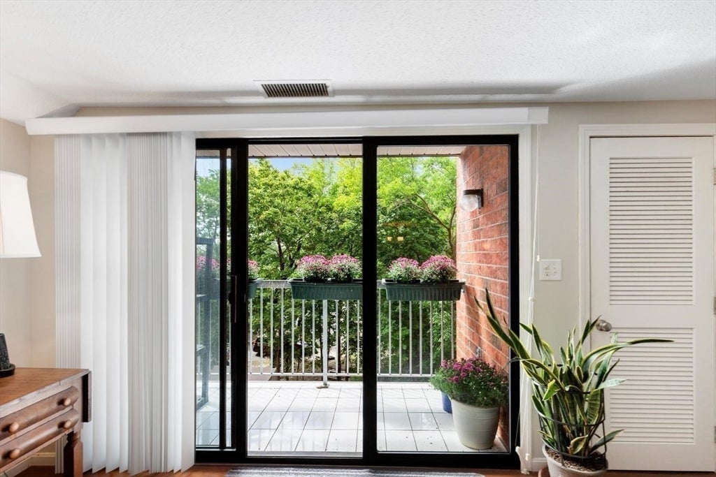 8 9th ST #411, Medford, MA, 8 9th ST #411, Medford, MA Photo #15
