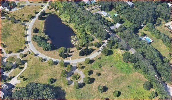 15 Fiske Pond Rd.