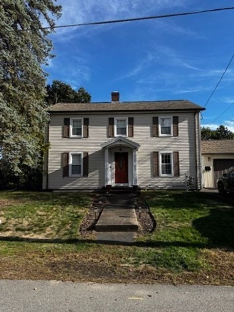 15 Clyde St Fitchburg MA 01420
