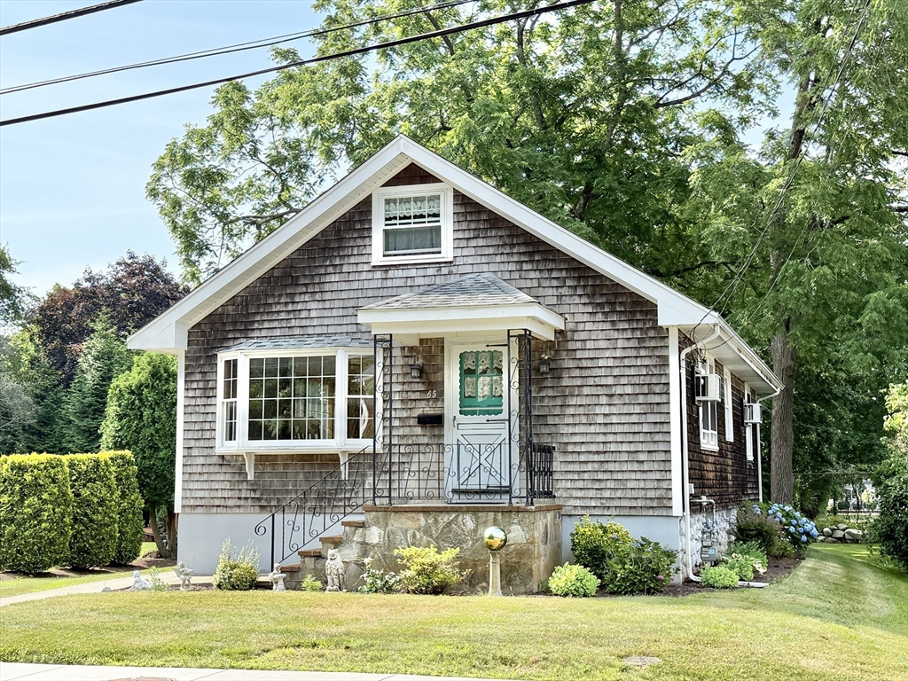 65 Hedge St