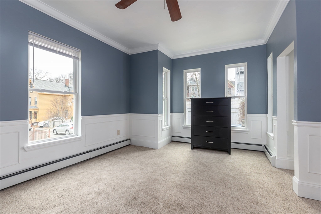 Boston, Massachusetts 02119, United States, 2 Bedrooms Bedrooms, ,1 BathroomBathrooms,Residential,Active,209869