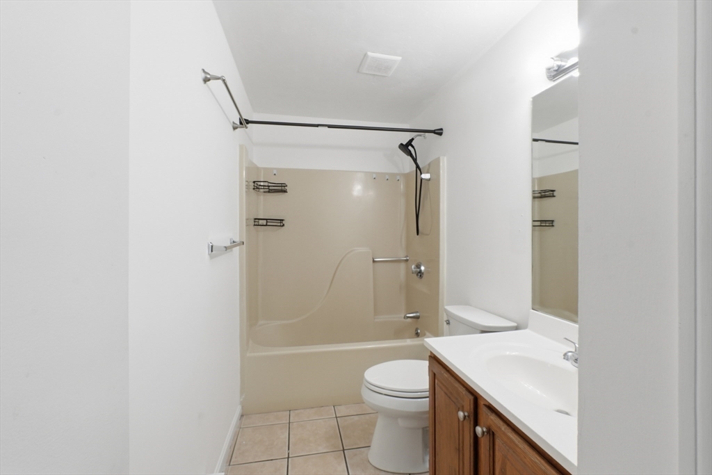 655 Plantation St #23B, Worcester, MA, 655 Plantation St #23B, Worcester, MA Photo #9