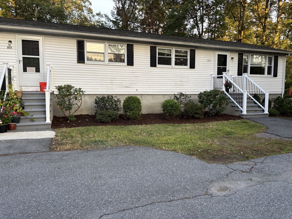 1109 South Main Street 1109