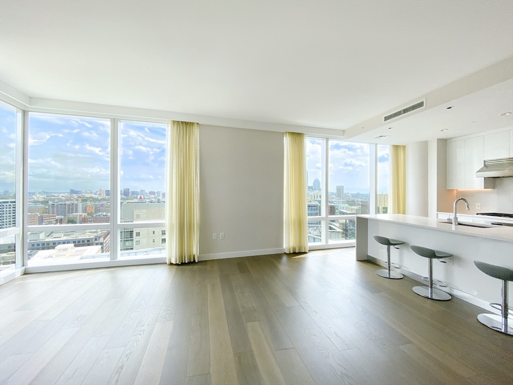 188 Brookline Ave 19K