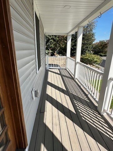 17 Mazzeo Dr