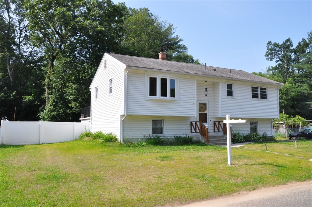 17 Barna St