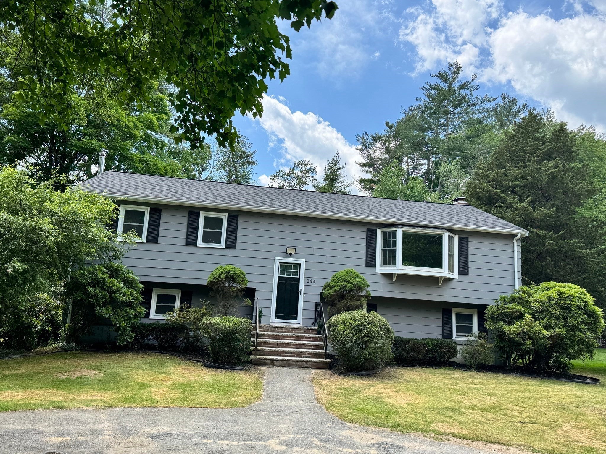 164 Hall St
