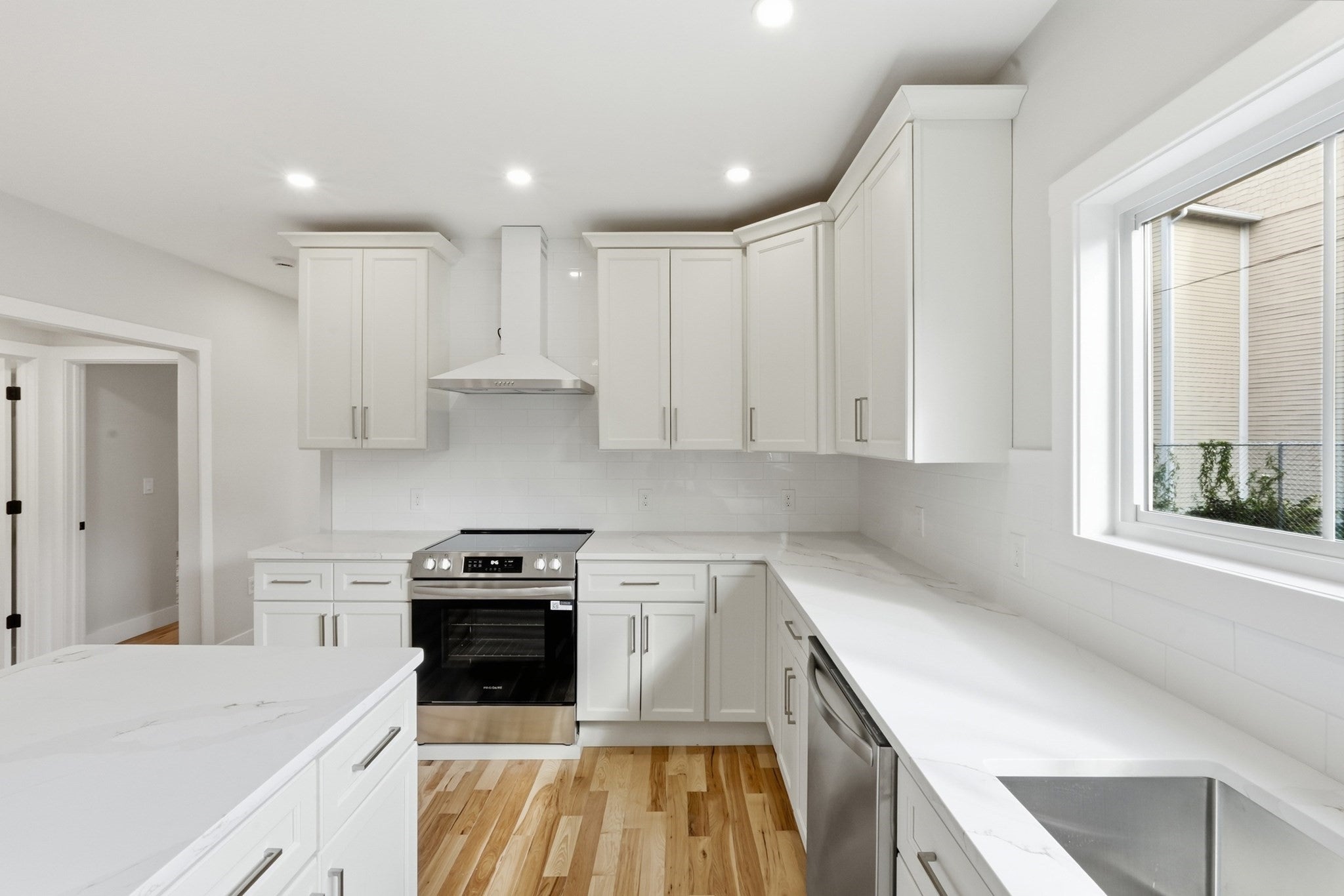 71 Dewey St 1,2,3, Worcester, MA, 71 Dewey St 1,2,3, Worcester, MA Photo #12