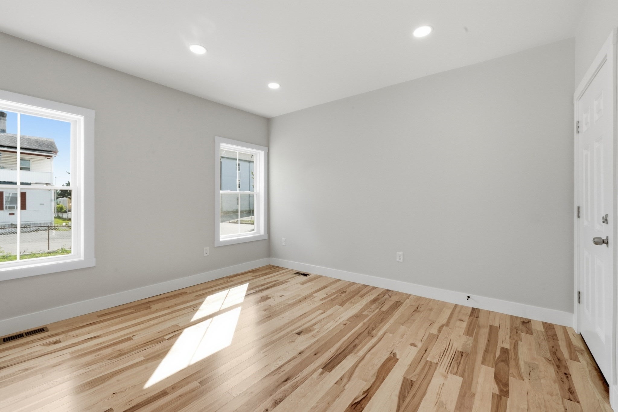 71 Dewey St 1,2,3, Worcester, MA, 71 Dewey St 1,2,3, Worcester, MA Photo #15