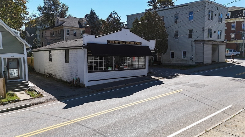 363 Main St