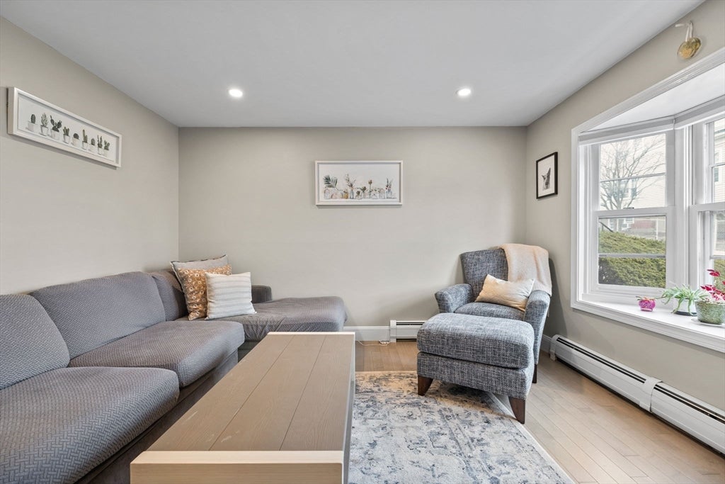 51 Glide St #2, Boston, MA, 51 Glide St #2, Boston, MA Photo #9