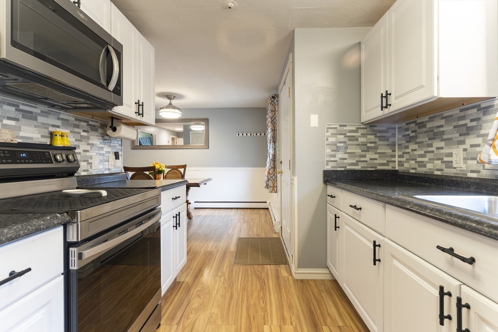 213 Bayberry Hill Ln 213