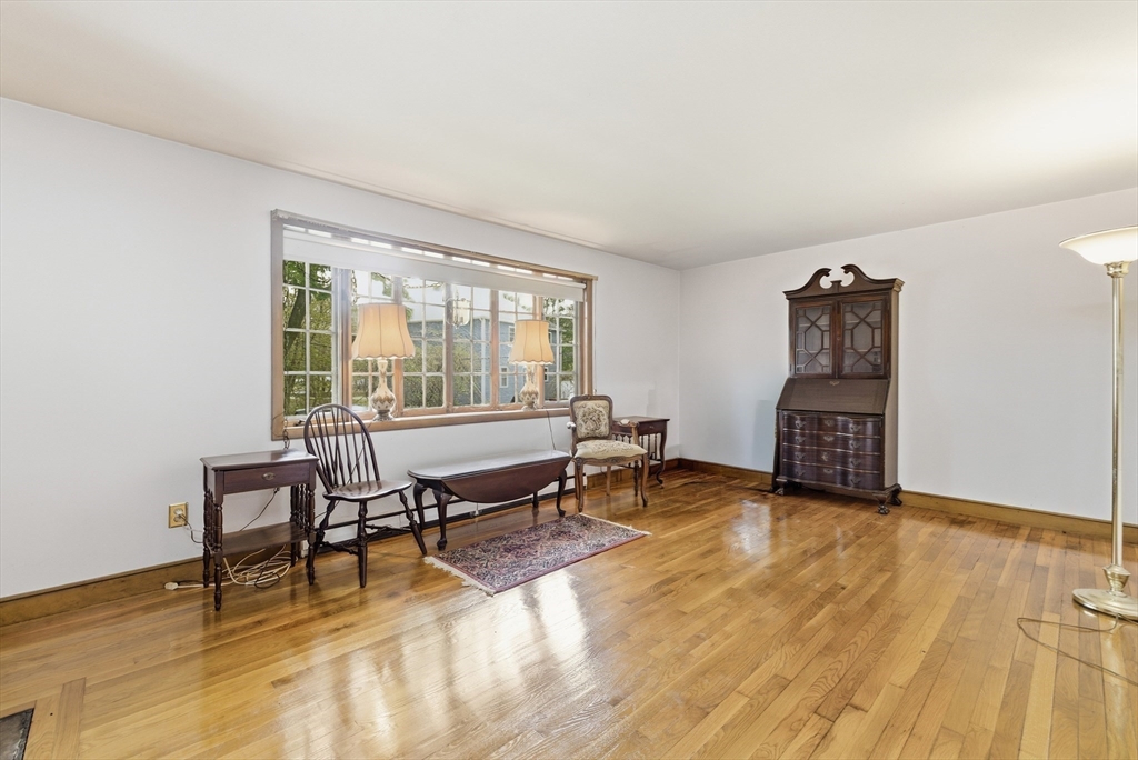 377 Summer St, Weymouth, MA Photo #8
