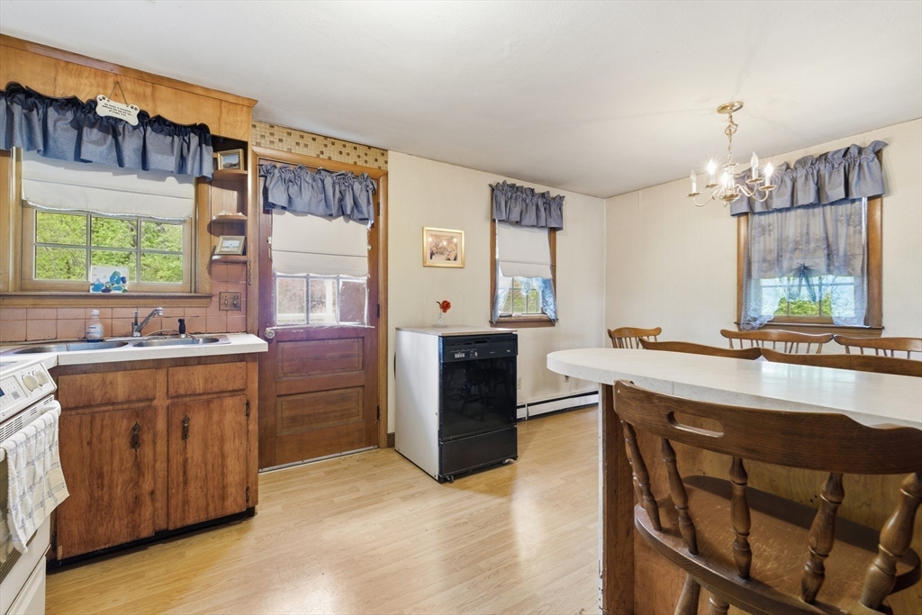 377 Summer St, Weymouth, MA Photo #4